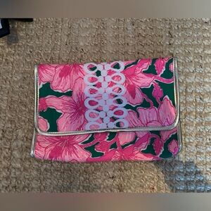 Lilly Pulitzer clutch